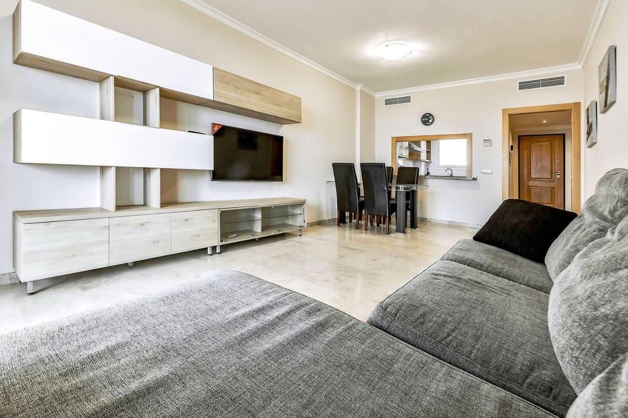 Playa De La Arena 1 Bedroom Apartamento *
