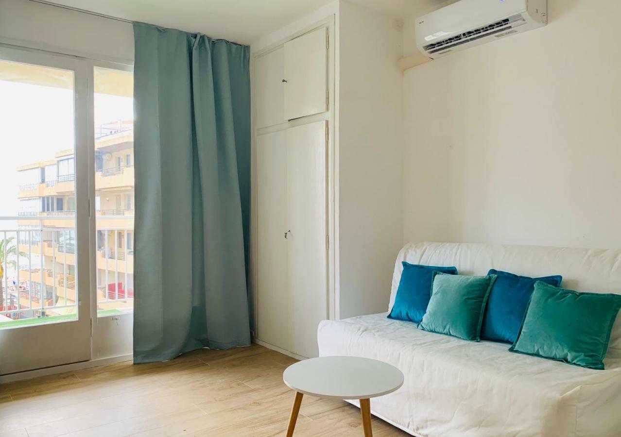 Apartment Book Caballo Blanco Salou