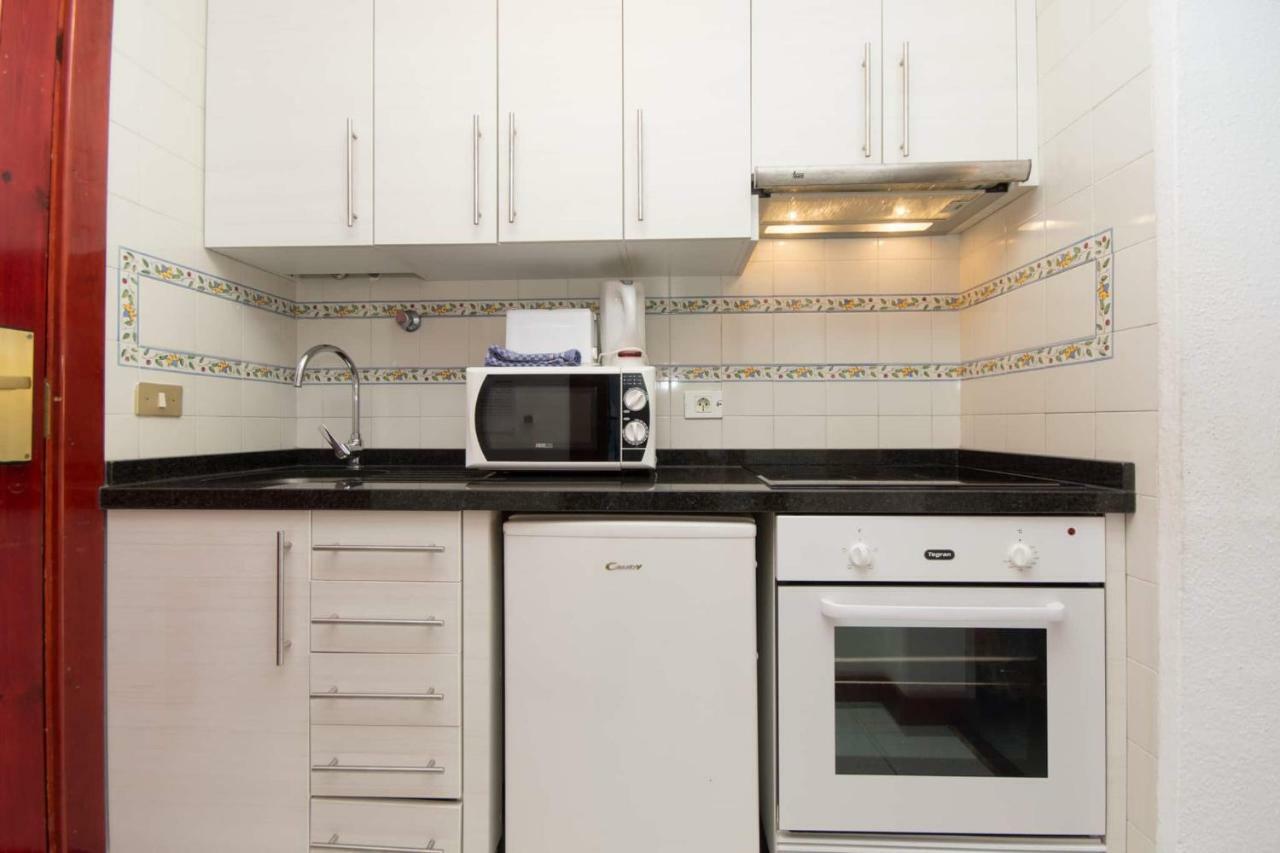 Park Santiago Iv 83 - Studio Apartment