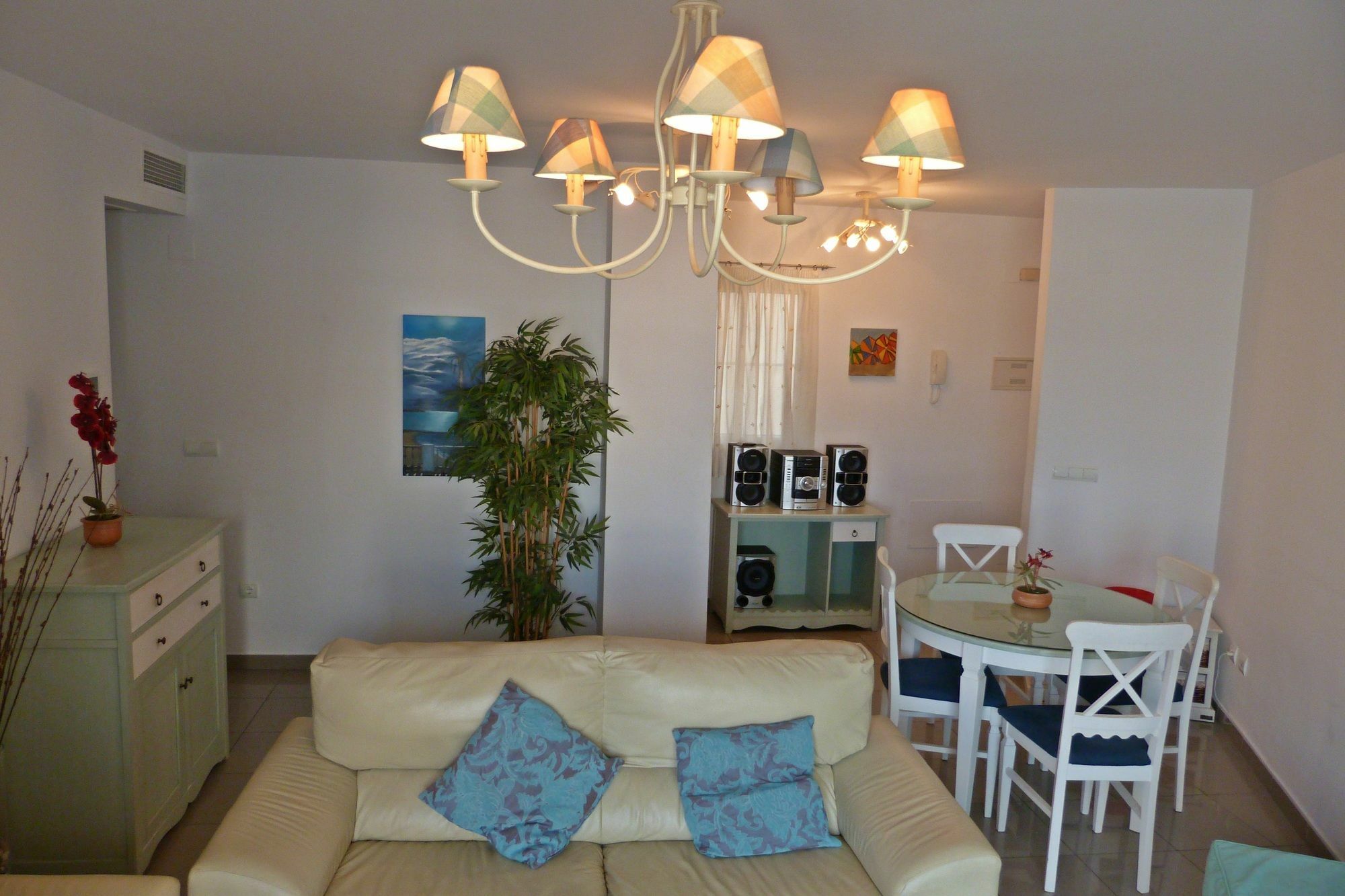 Rubarsal, Bluewater Apartment Nerja
