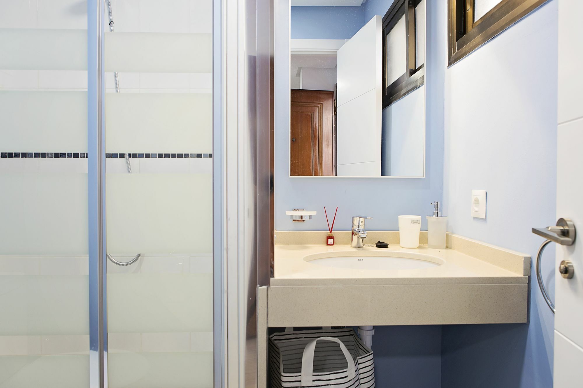 Sunhome Estudio Apartment
