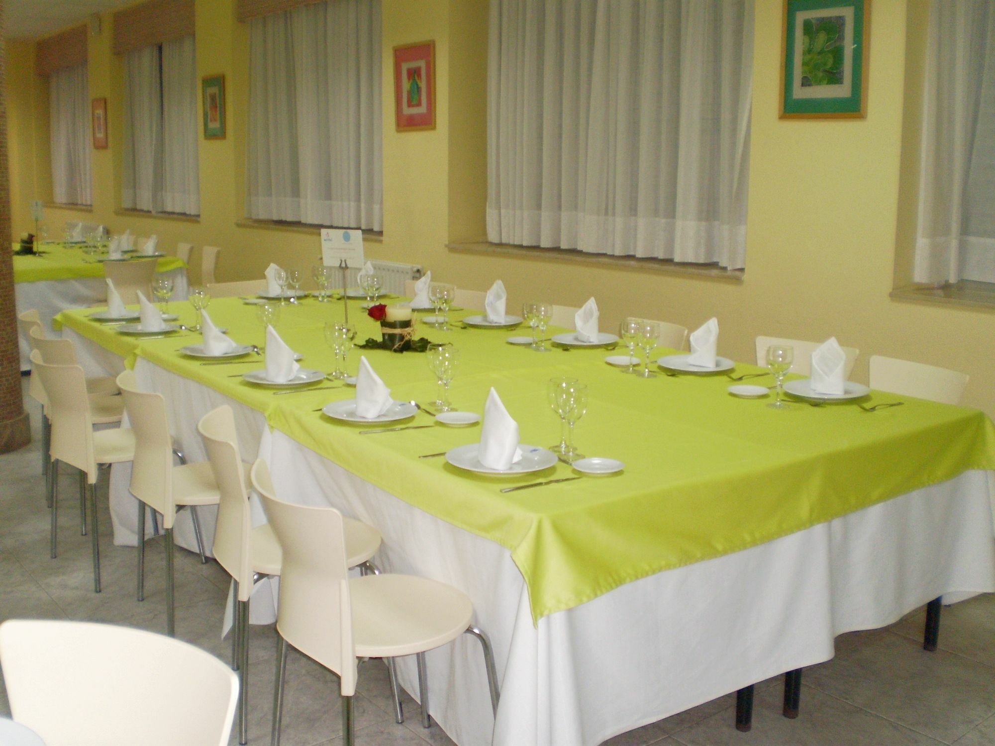 Residencia Marista Santa Maria Del Mar 3*