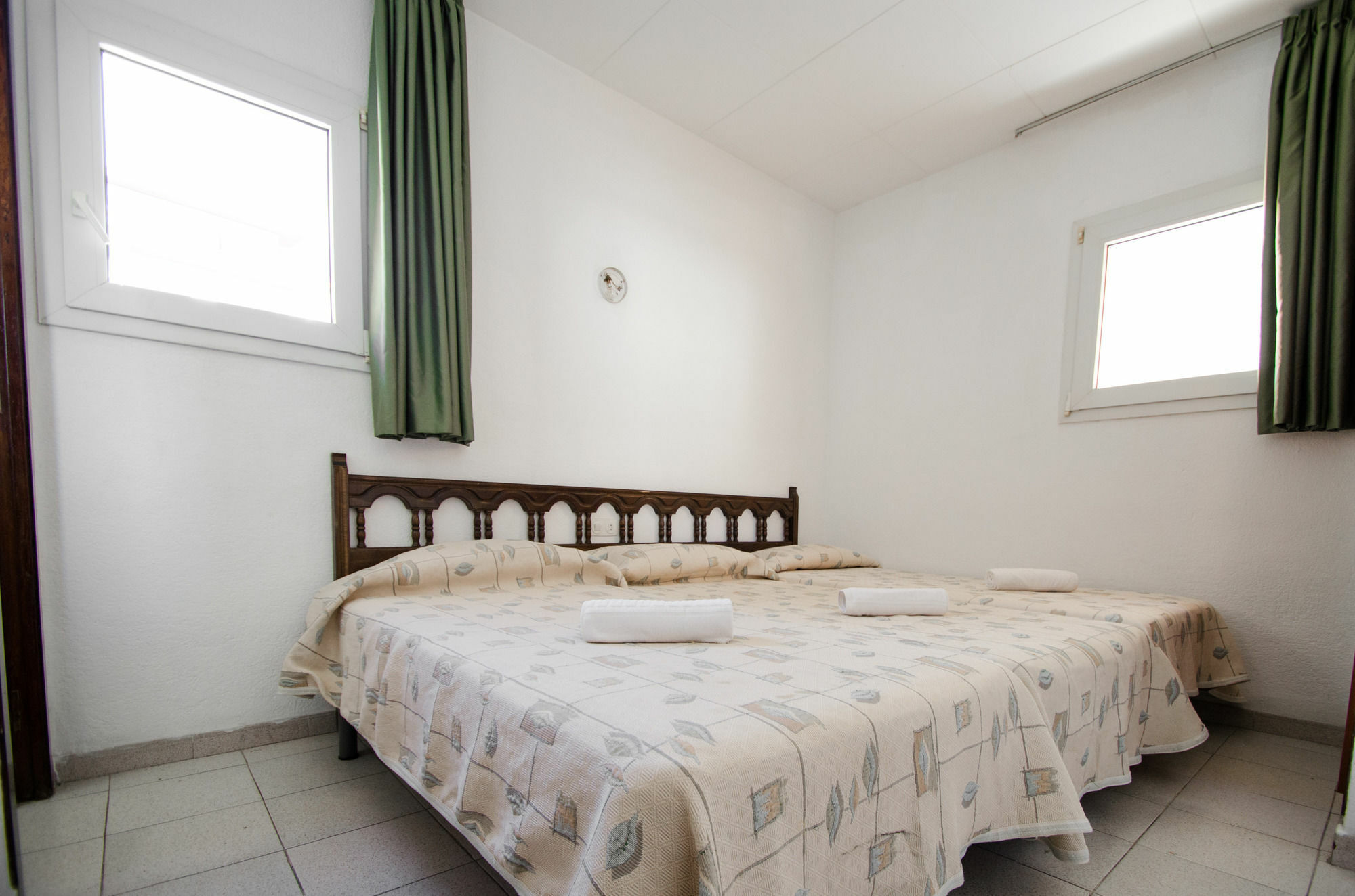 Lloret Guest house 2*