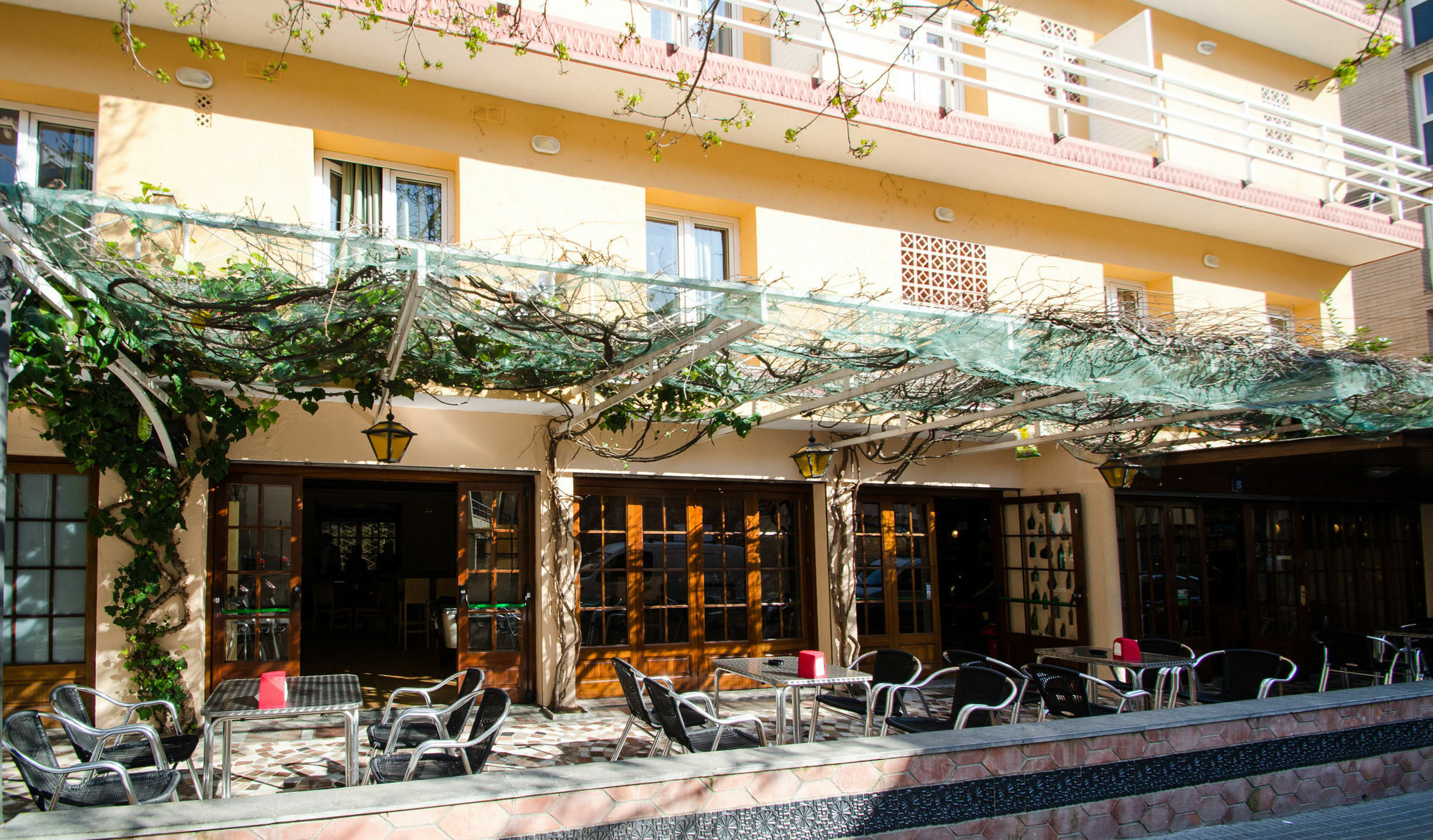 Guest house Lloret 2*