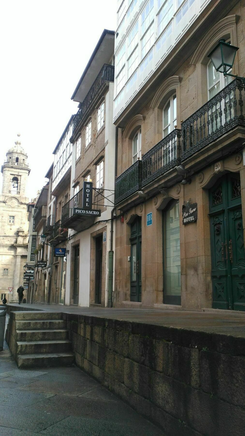Pico Sacro I Hostal-pension 2*