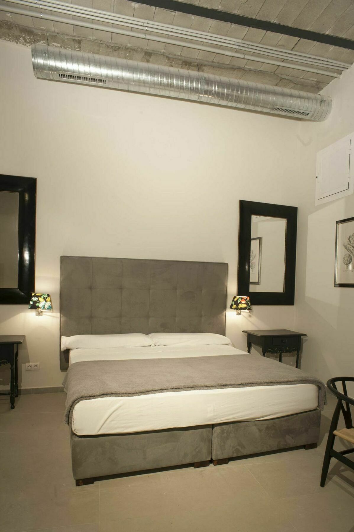 Apartment Chvictoria Loft May 13