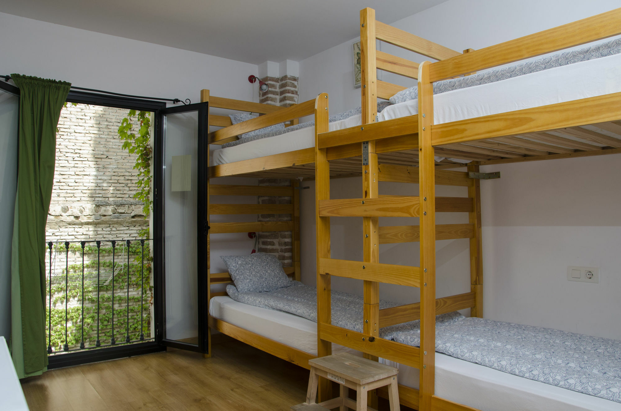 Hostel El Granado Granada