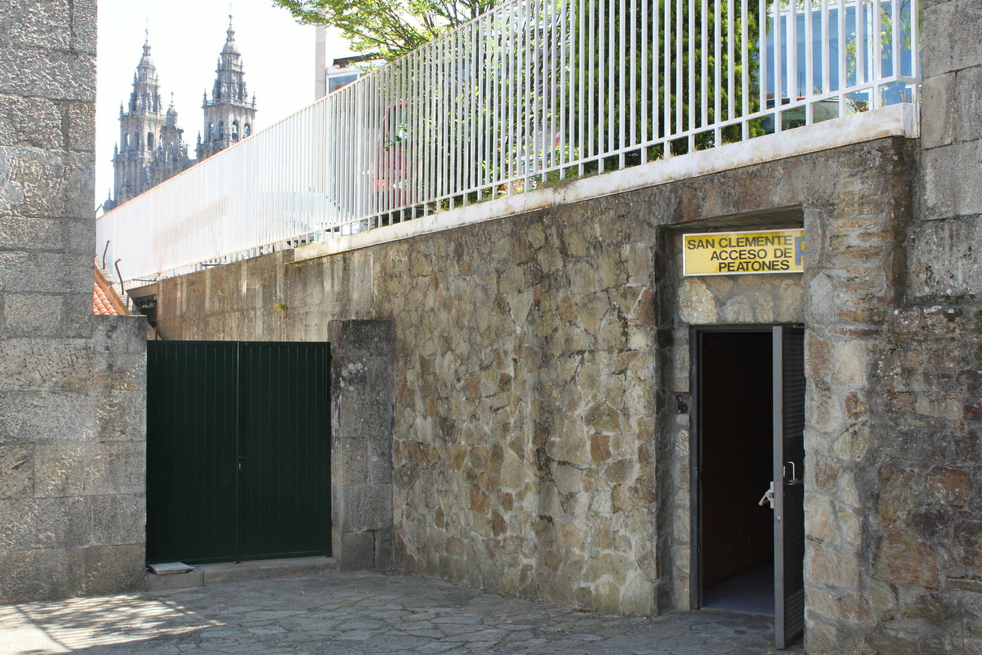 Pensión San Clemente By De Compostela 3*