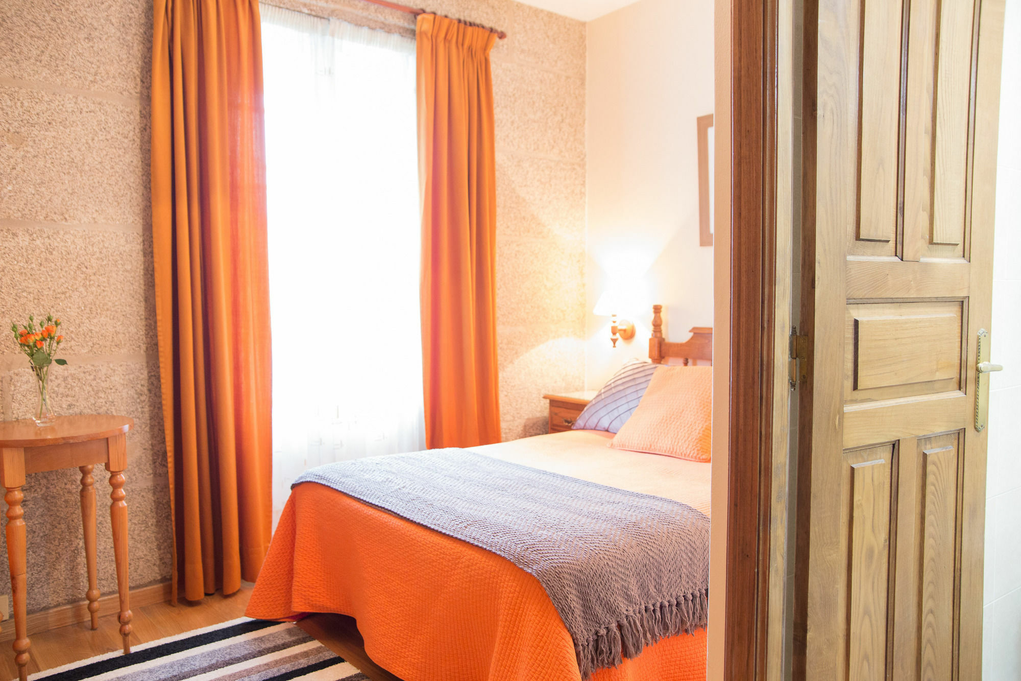 Linares Santiago Guest house 2*