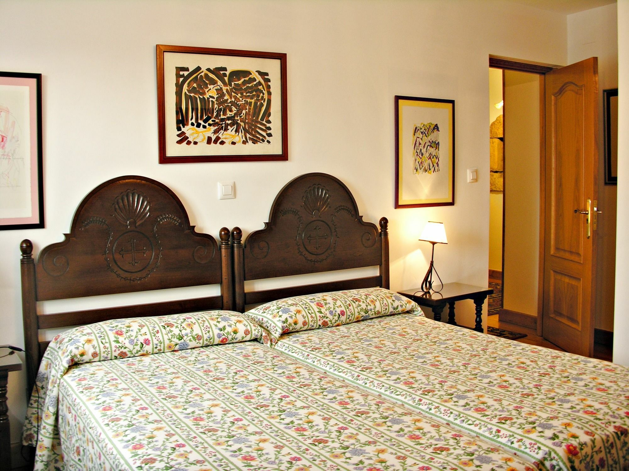 Las Quintas Inn