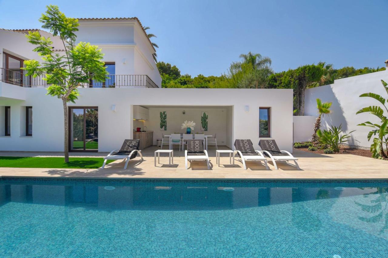 Amipa * Moraira