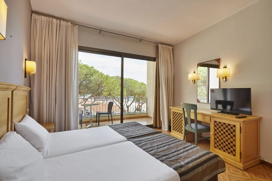 Columbus Hotel 4*