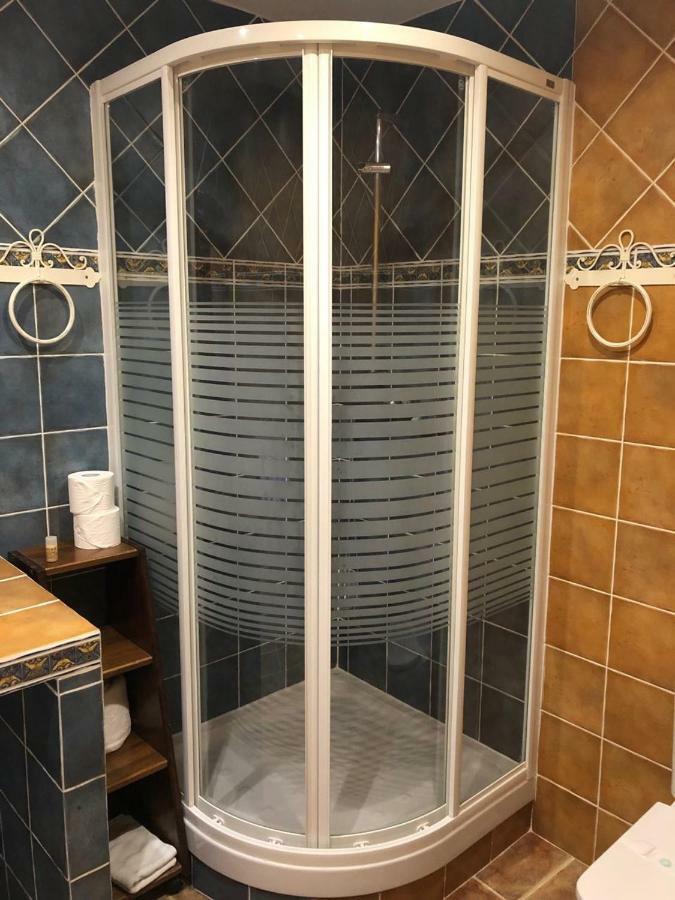 Micro-hostal La Puerta Del Perdon * Villafranca Del Bierzo