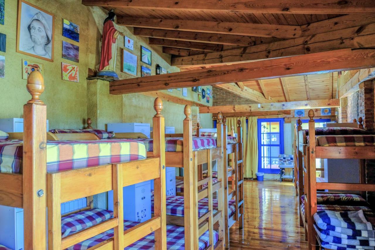 De Peregrinos-san Miguel Hostal Hospital de Órbigo