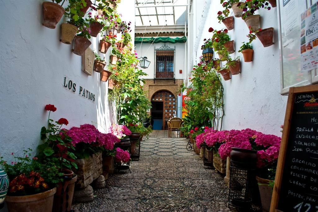 Patios Hotel