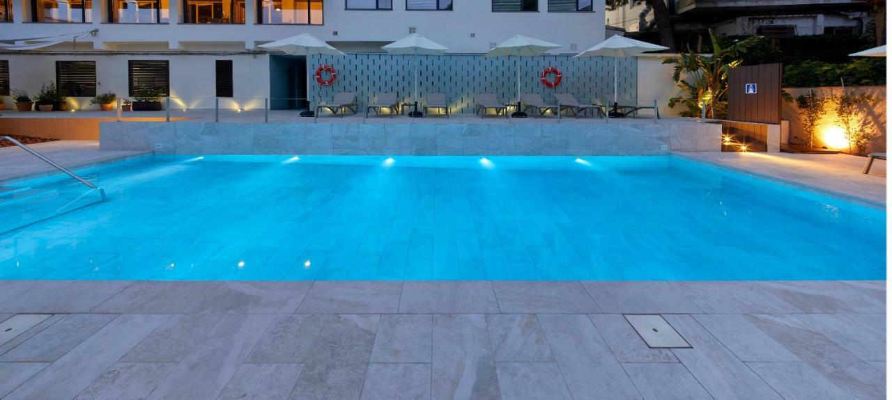 Hotel Nuria 3*