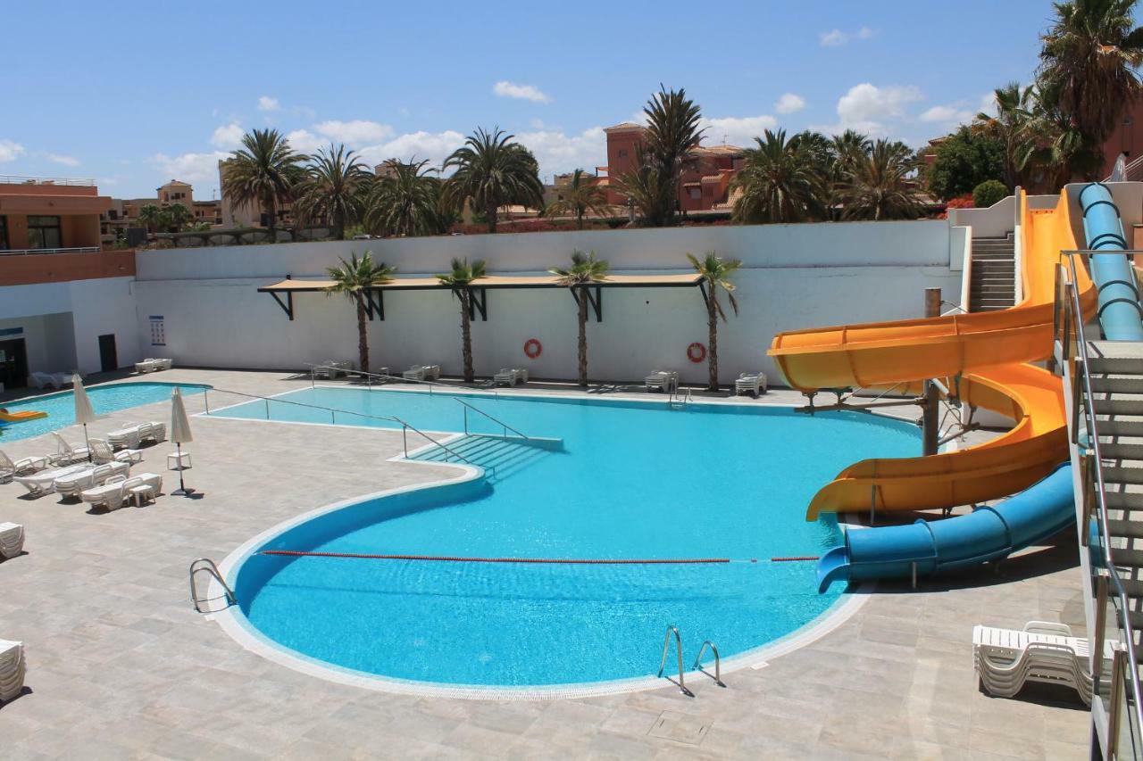 Advise Reina Apartahotel