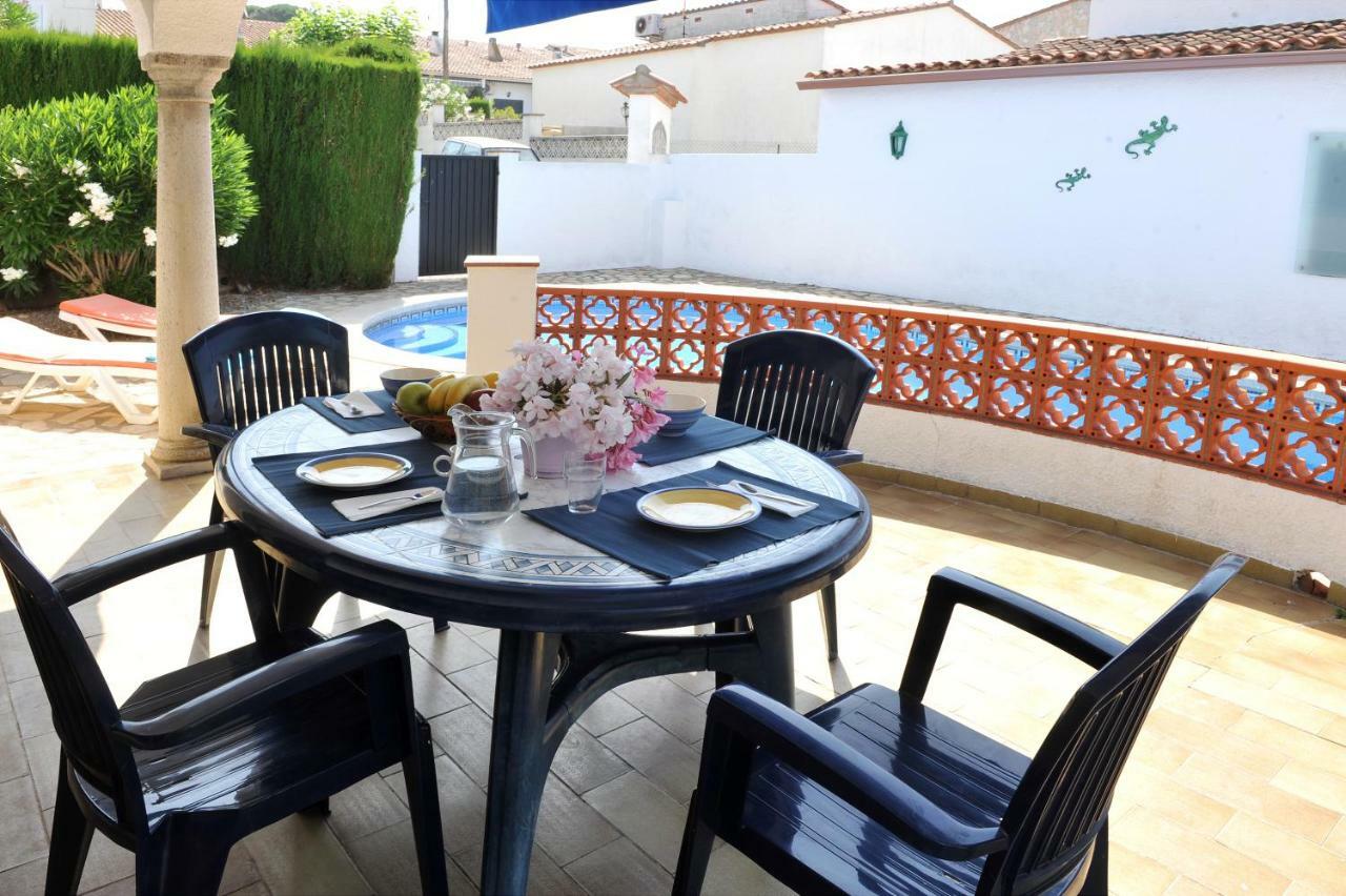 Armallada Villa L'Escala