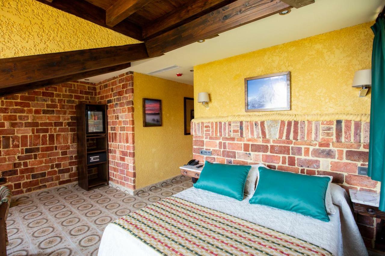 Hotel Cerro La Nina 4*