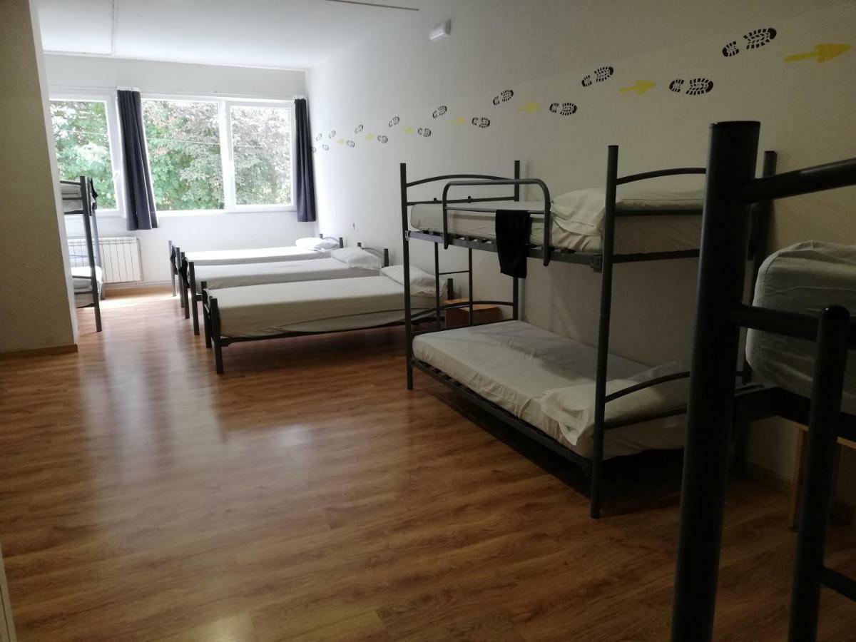 Alma Del Camino - Rooms&albergue Hostal Sarria