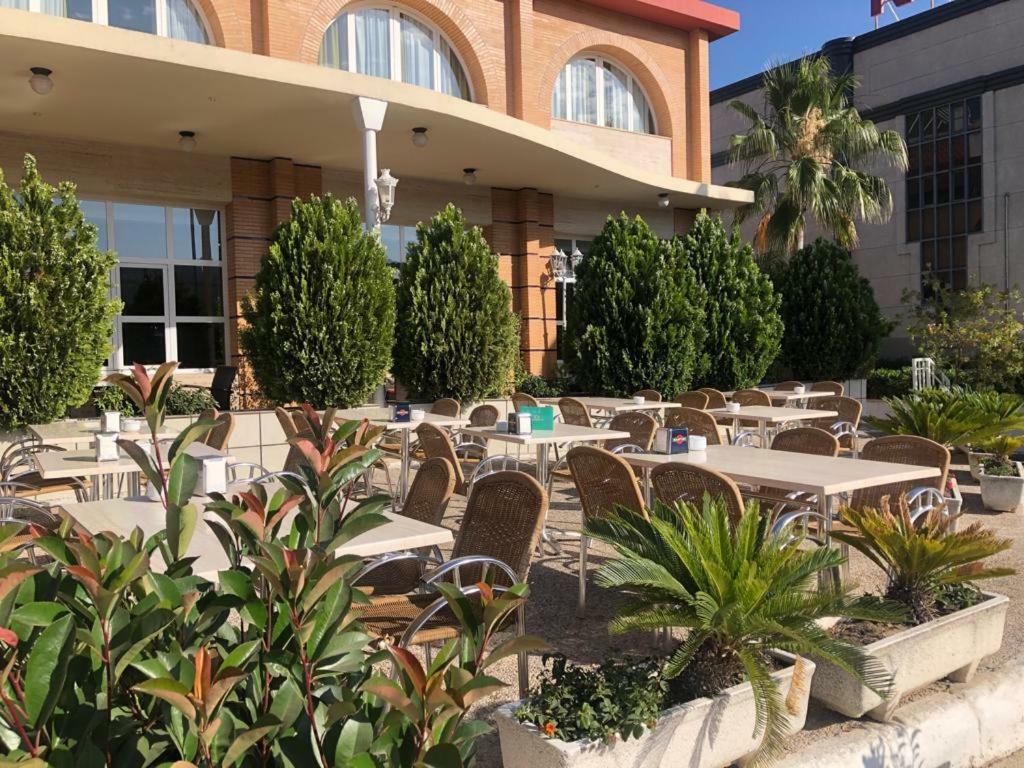 Bronces Hotel