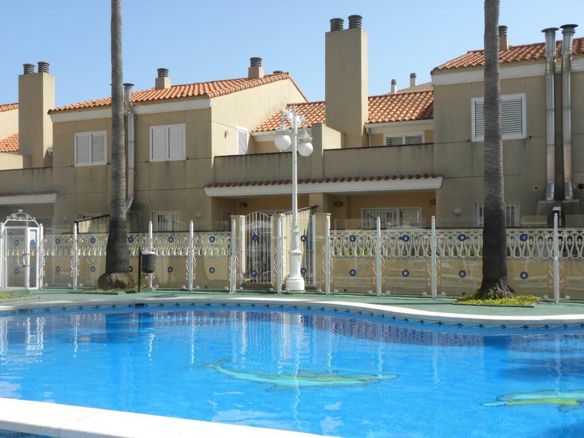 Vtv Amores Residencial2000 Holiday home Almarda