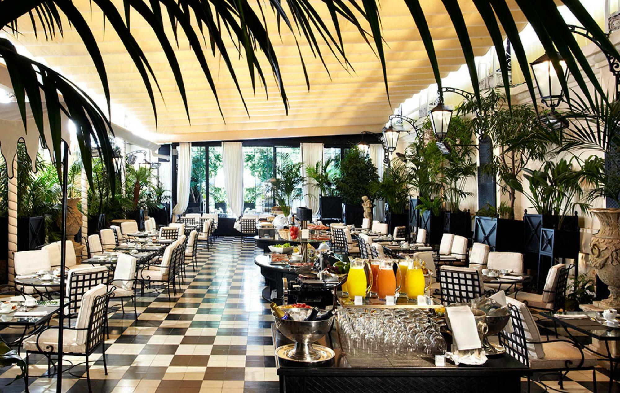 Hotel El Palace
