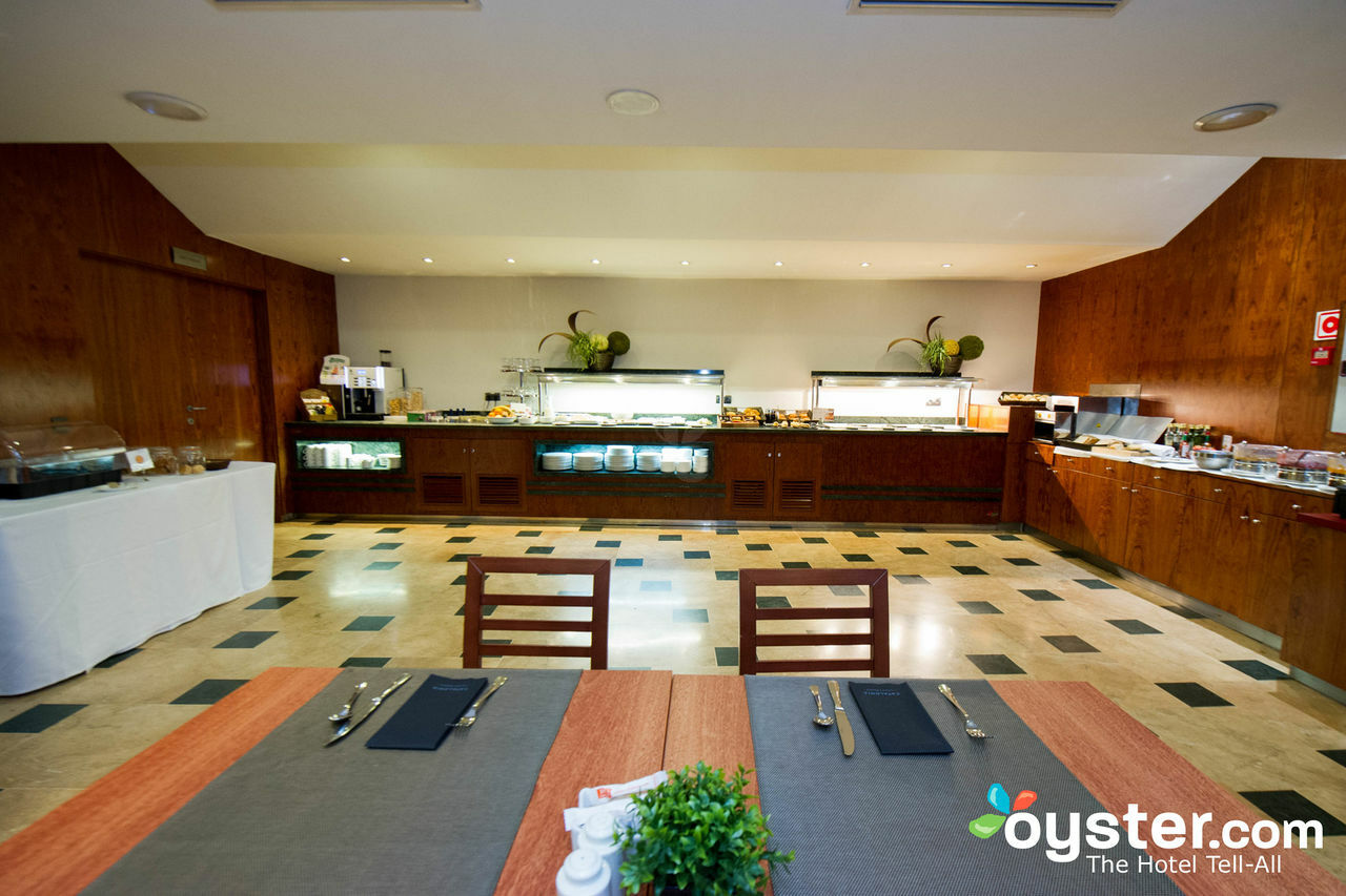 Hotel Catalonia Plaza Mayor 4*