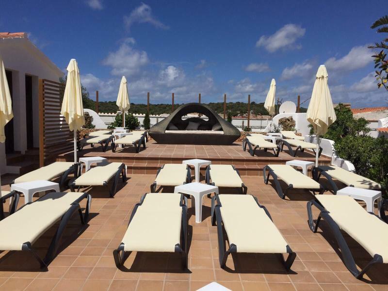 Apartahotel Nelva Cala En Porter (Menorca)
