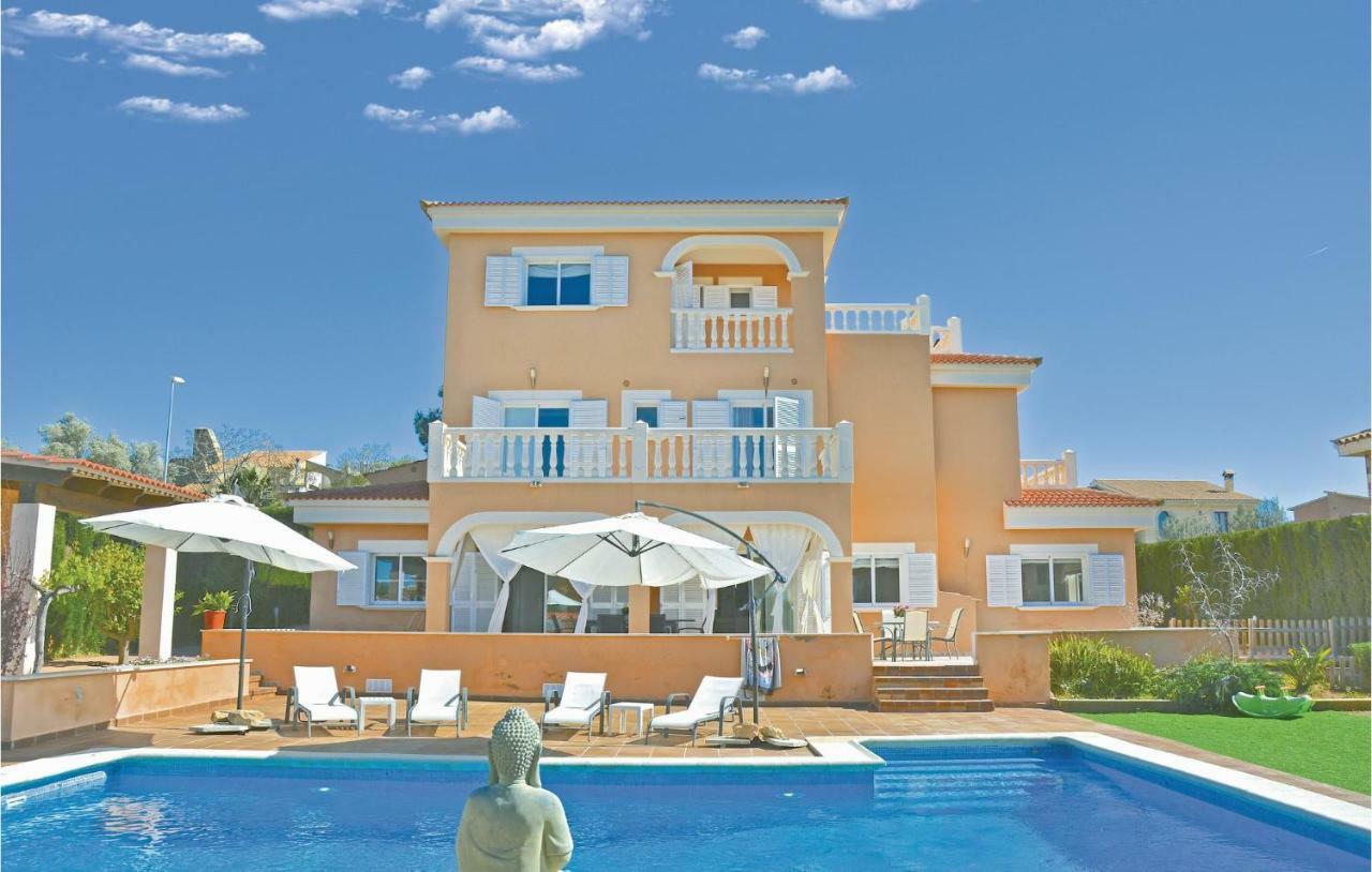 Beautiful In Lluchmajor With Kitchen Сasa de vacaciones