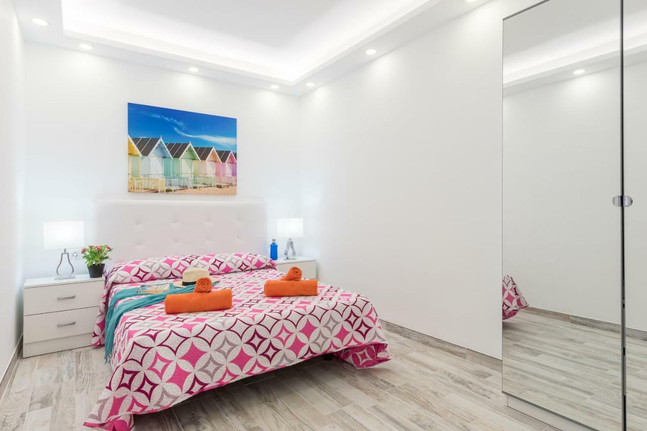 C104b Brand New Elegant Pool! * Costa Adeje (Tenerife)