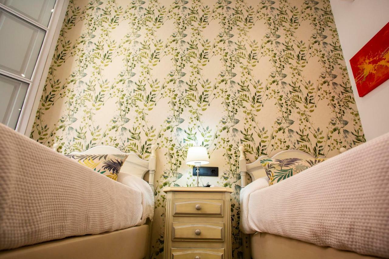 Guest house San Francisco *
