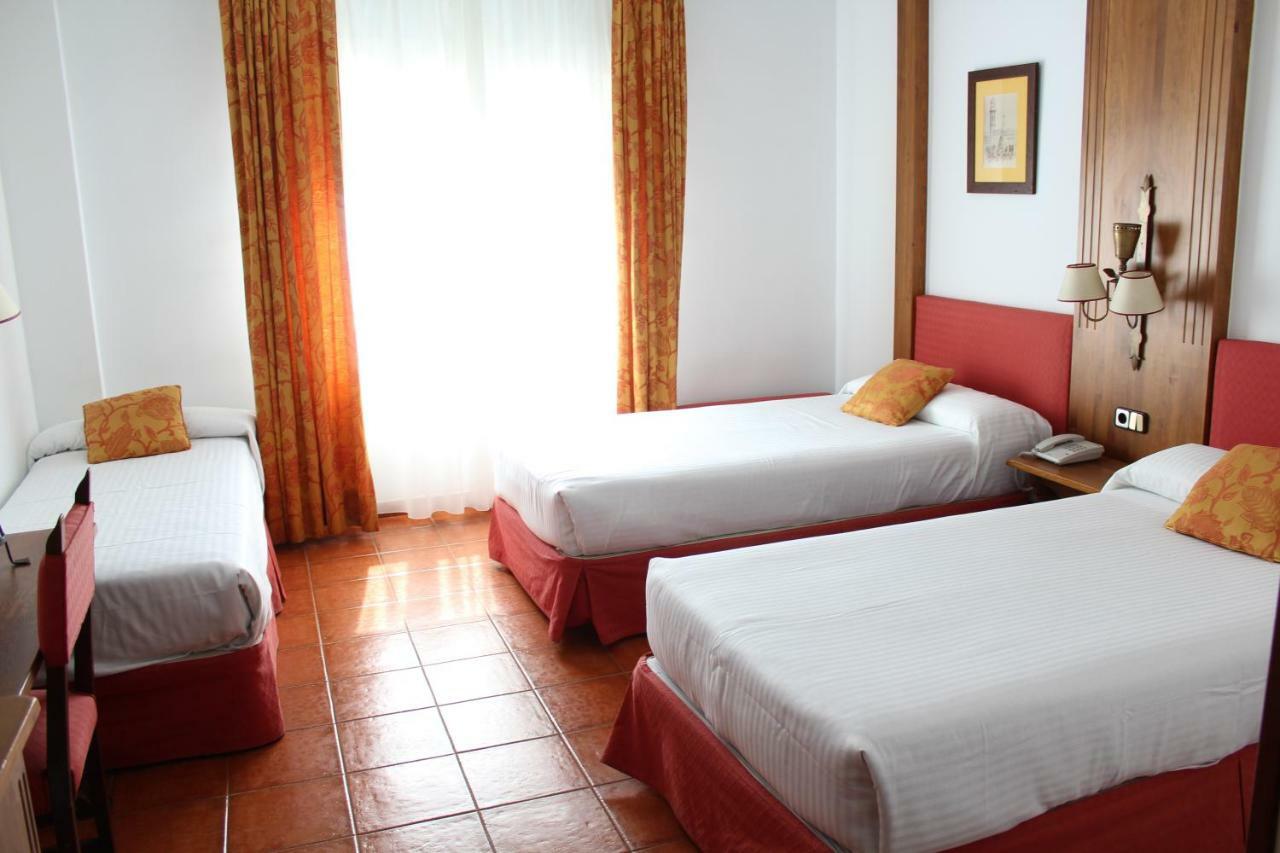 El Bedel Hotel 3*