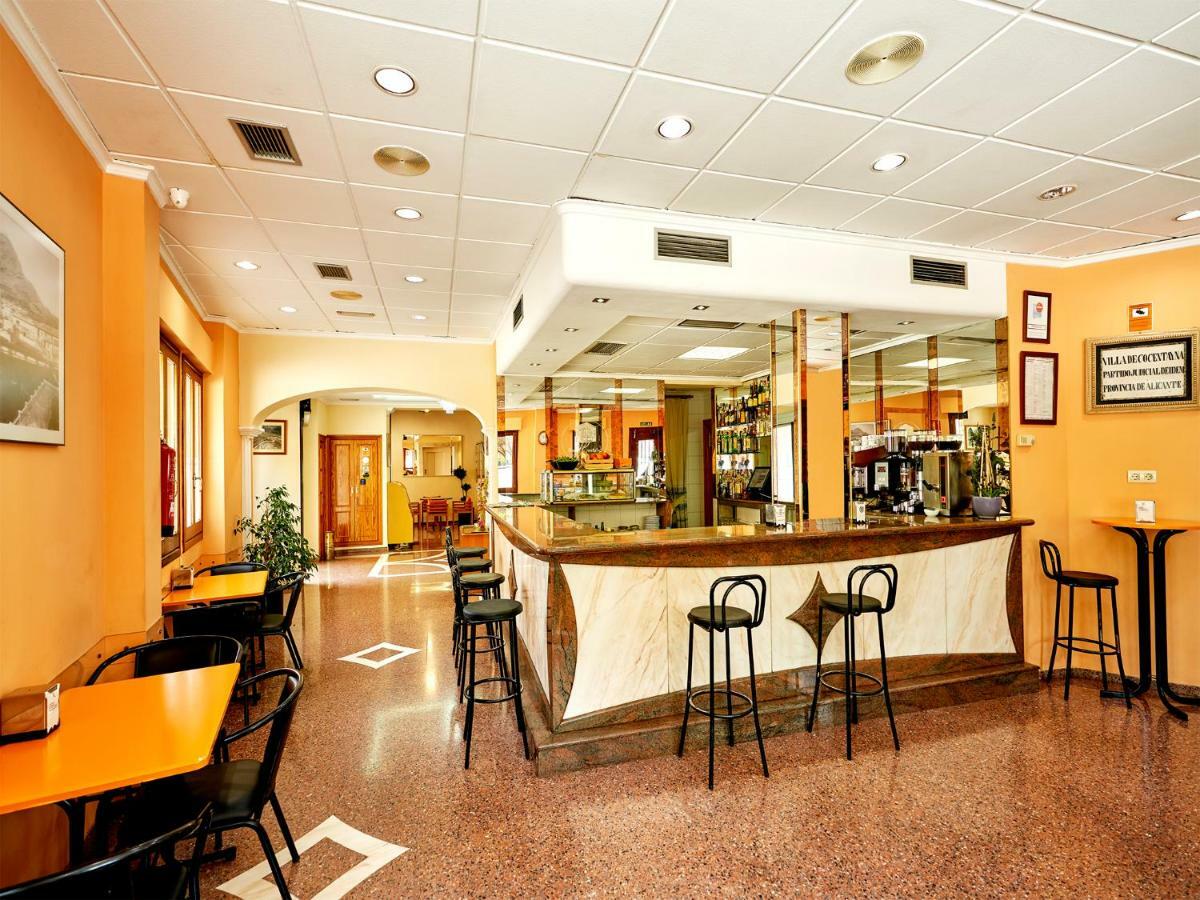 Anna Hotel 2*