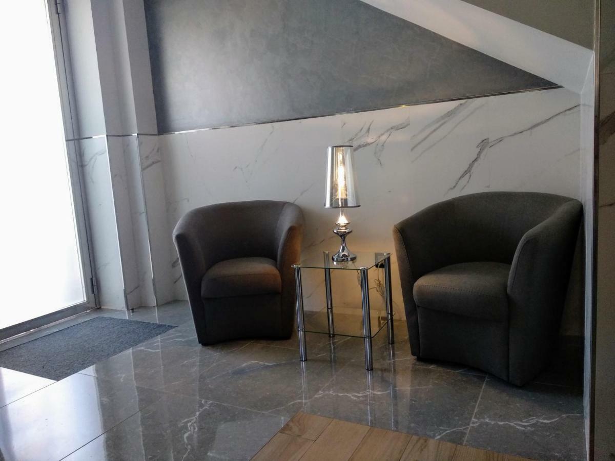 Guest house Canton Plaza