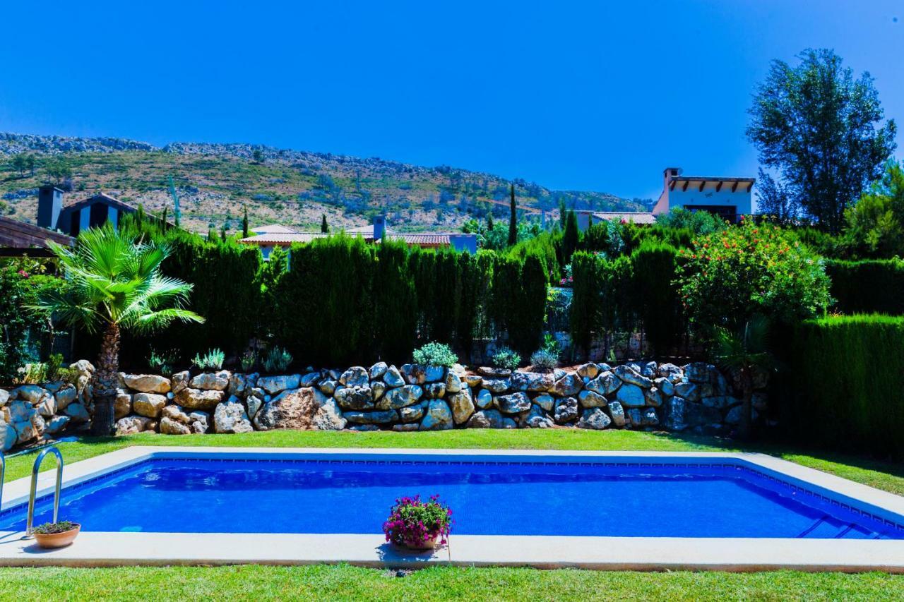 Abaesko By Rock Villa *