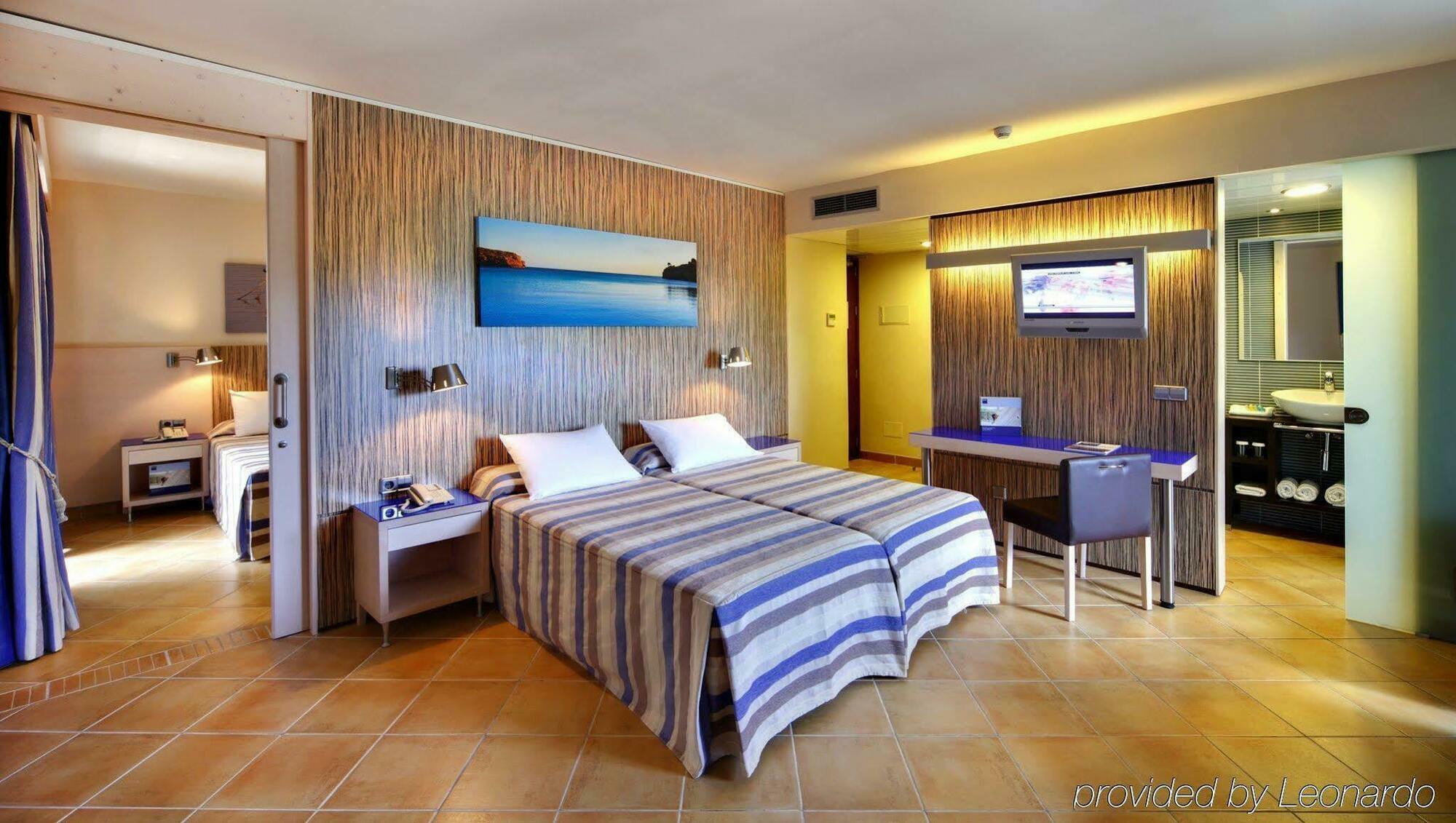 Occidental Menorca Hotel Punta Prima (Menorca)