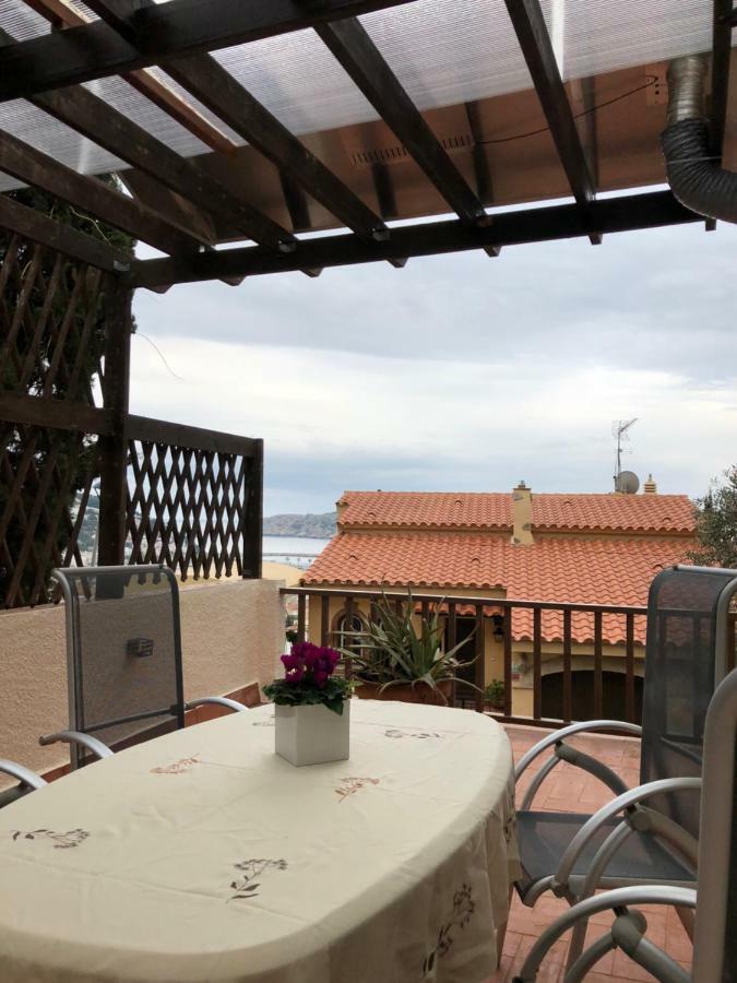 Mediterrania 98 Holiday home