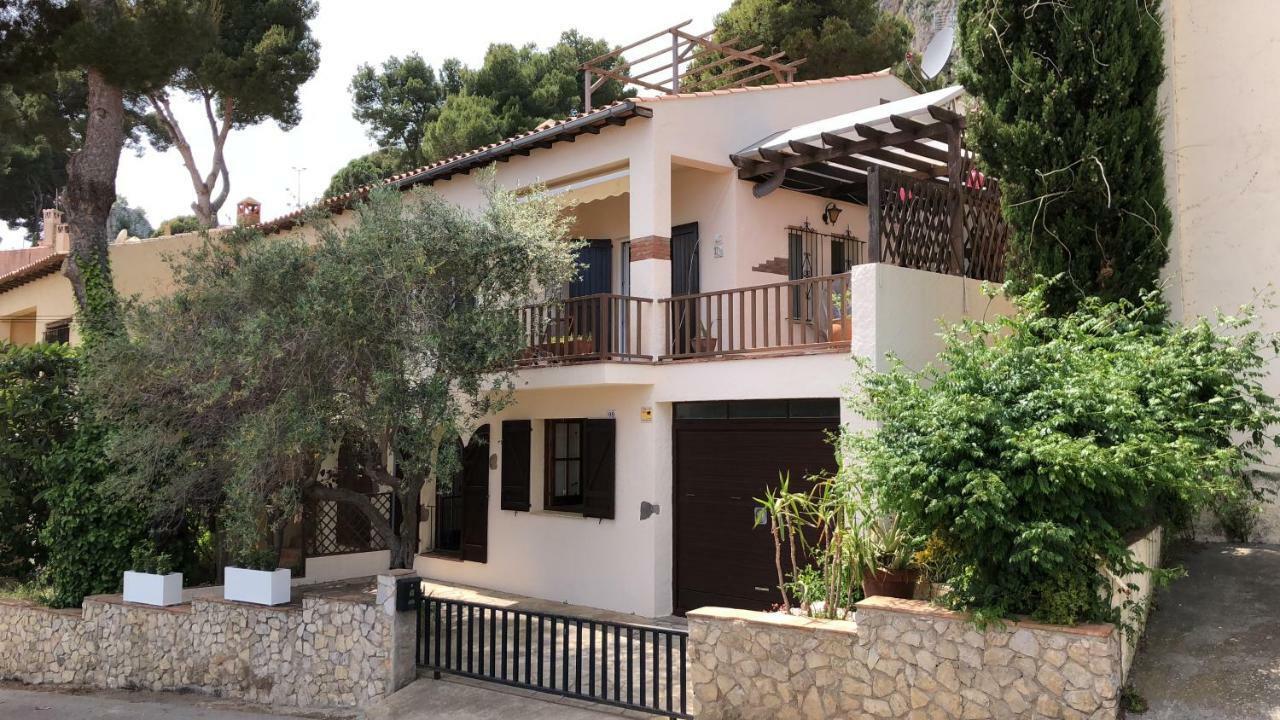Mediterrania 98 Holiday home *