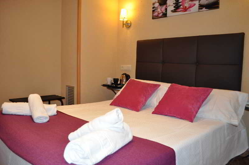 Sanchez Hotel