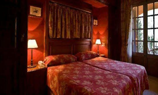 Husa Sant Bernat 3*
