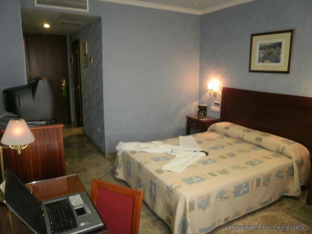 Bartos Hotel Almussafes