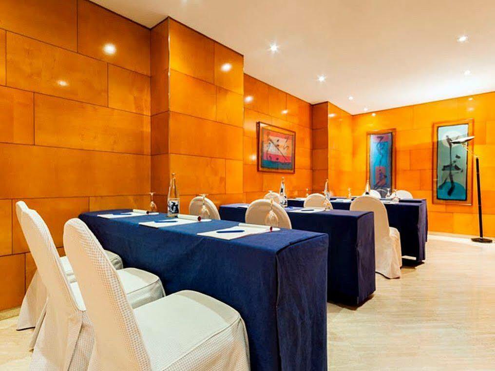 Hotel Villacarlos