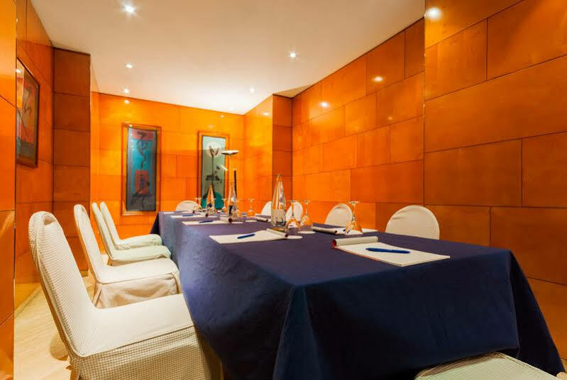 Villacarlos Hotel