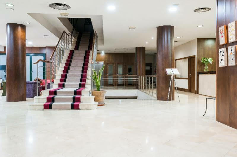 Exe Agora Hotel
