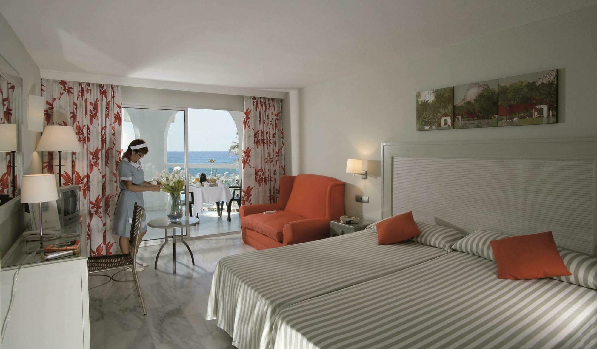 Apartahotel Marinas De Beach&spa Nerja