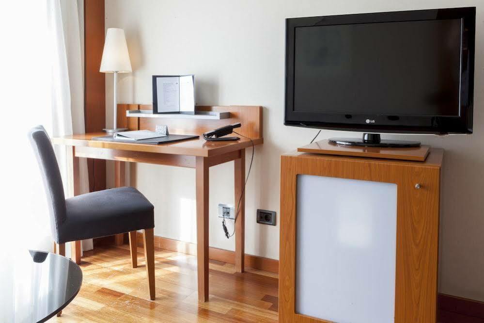 Ac La Rioja By Marriott 4*