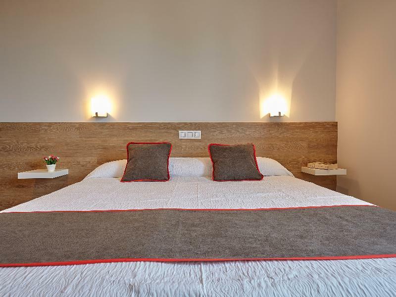 Nobadis Hotel