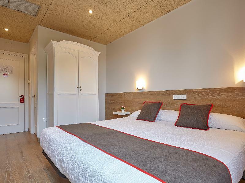 Hotel Nobadis 2*