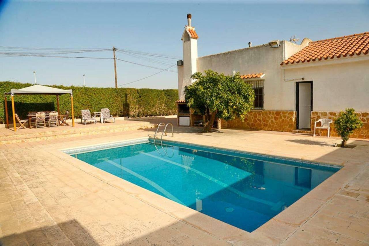 Arenales Great With Ac, Pool And Barbecue